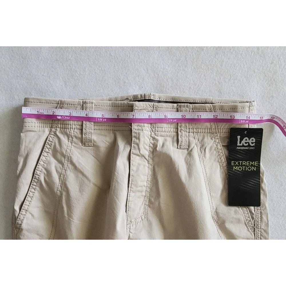 Lee‎ Extreme Motion Cargo Shorts 28 Flex Waistband Performance Stretch New NWT
